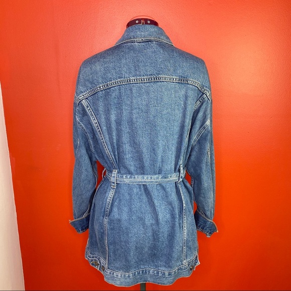 NWT Levi's Belted Trucker Jacket in Mid Blue - Picture 7 of 7